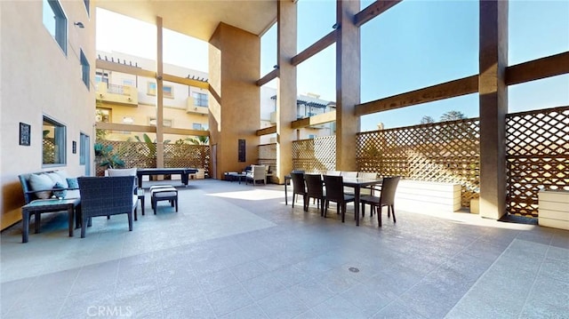 4821 Bakman Ave Unit 405, North Hollywood, CA 91601 - common area featuring a towering ceiling