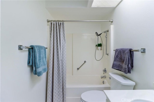 3463 Bahia Blanca W Unit B, Laguna Woods, CA 92637 - full bathroom featuring shower / bath combo and vanity