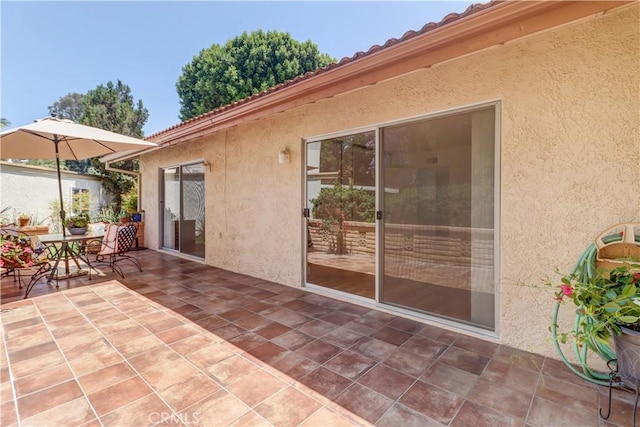 3463 Bahia Blanca W Unit B, Laguna Woods, CA 92637 - view of patio featuring outdoor dining area