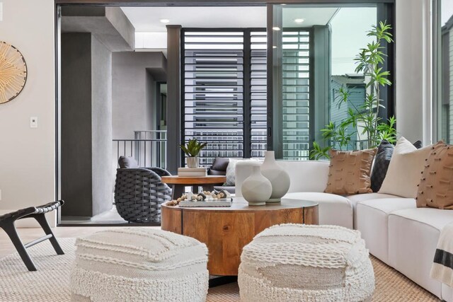 3586 Garfield St, Carlsbad, CA 92008 - view of living area
