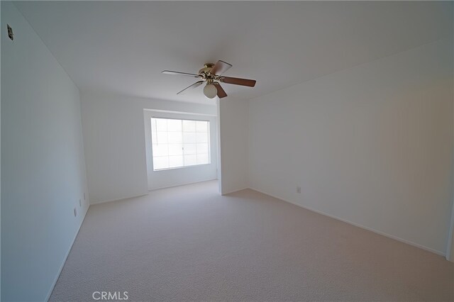 20004 Kent Ln, Canyon Country, CA 91351 - unfurnished room with a ceiling fan and light colored carpet