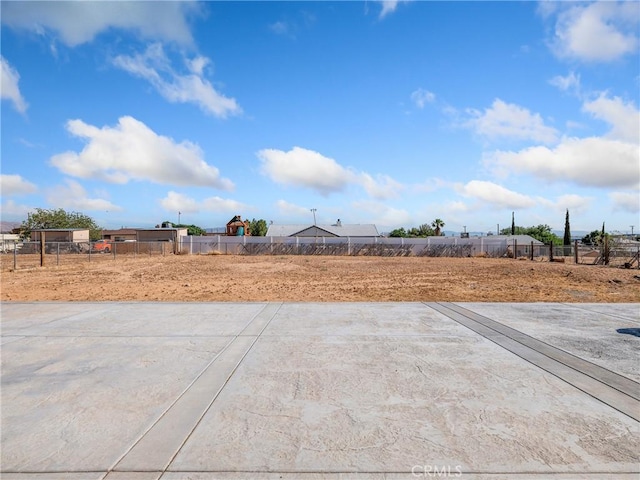 17789 Sycamore St, Hesperia, CA 92345 - view of yard