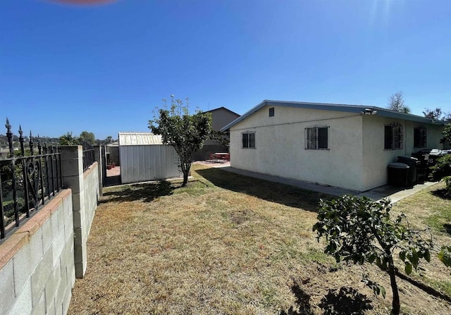 1195 Ilexey Ave, San Diego, CA 92154 - view of yard