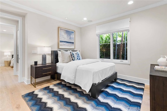 30 Catalina Vista Rd, Ladera Ranch, CA 92694 - bedroom with light wood-style floors, crown molding, and recessed lighting