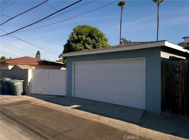 12843 Columbia Way, Downey, CA 90242 - view of detached garage