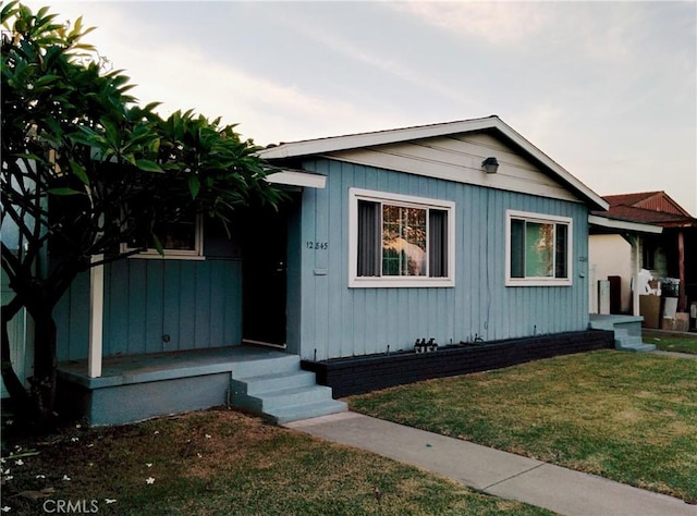 12843 Columbia Way, Downey, CA 90242 - view of front of home featuring a front yard