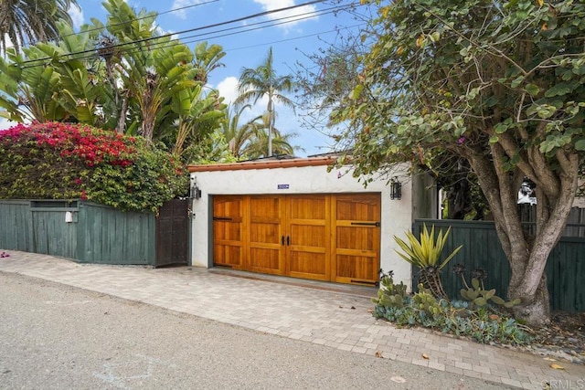 308 Sunset Dr Unit A, Encinitas, CA 92024 - garage featuring decorative driveway