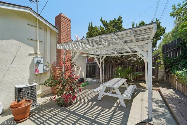 18472 Dragonera Dr, Rowland Heights, CA 91748 - fenced backyard featuring a pergola and a patio