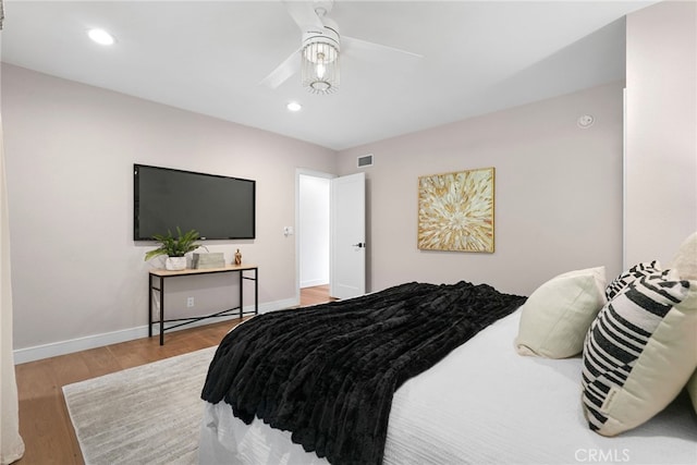 9403 Via Yolanda, Burbank, CA 91504 - bedroom featuring wood finished floors, recessed lighting, and ceiling fan