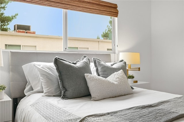 9403 Via Yolanda, Burbank, CA 91504 - view of bedroom