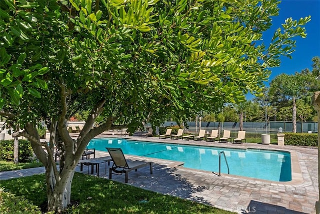 50 Niguel Pointe Dr Unit 118, Laguna Niguel, CA 92677 - community pool featuring a patio