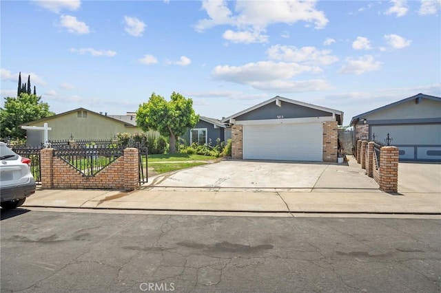 925 Stone Pine Way, Modesto, CA 95351 - photo 1