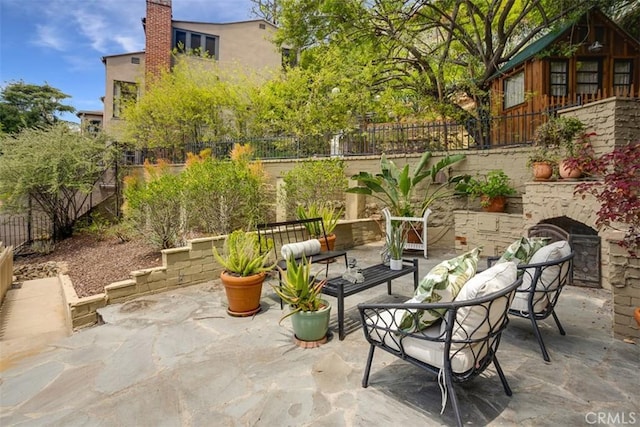 2256 Bronson Hill Dr, Los Angeles, CA 90068 - photo 37