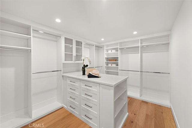 31842 Paseo Cielo, San Juan Capistrano, CA 92675 - walk in closet featuring light wood-type flooring