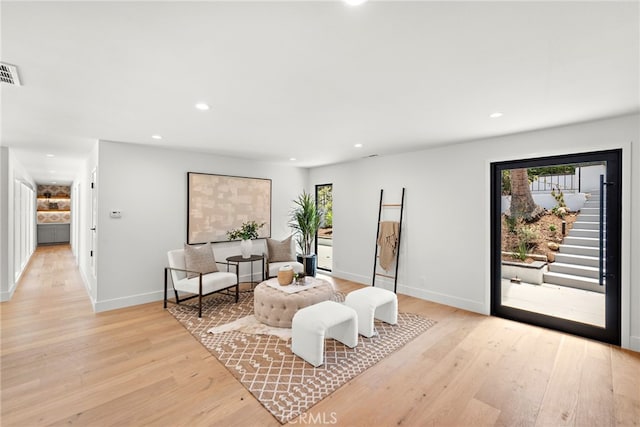 31842 Paseo Cielo, San Juan Capistrano, CA 92675 - sitting room with light wood finished floors and recessed lighting