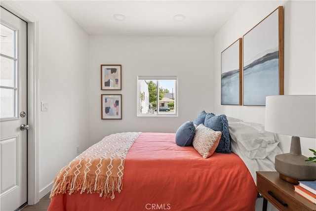 933 N Lincoln St, Burbank, CA 91506 - view of bedroom