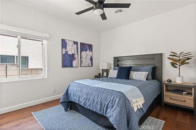 933 N Lincoln St, Burbank, CA 91506 - bedroom with wood finished floors and a ceiling fan