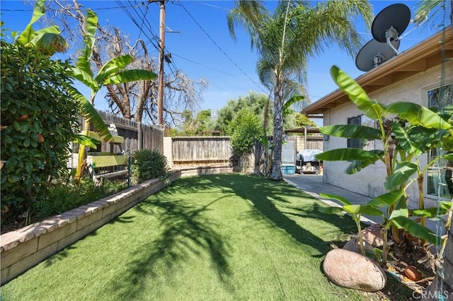 2818 Renegade Ave, Bakersfield, CA 93306 - view of fenced backyard