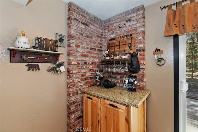 721 Riverside Ave, Sugarloaf, CA 92386 - view of bar