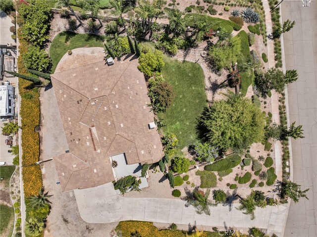 7780 Solitude Ct, Riverside, CA 92506 - photo 51