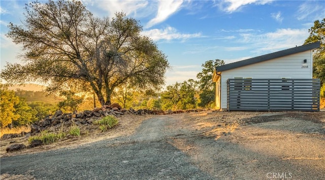 21018 Yankee Valley Rd, Hidden Valley Lake, CA 95467 - view of garage