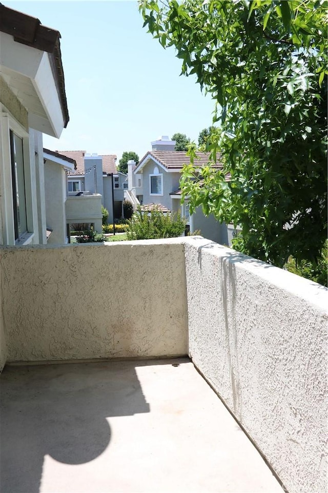 80 Greenmoor Unit 40, Irvine, CA 92614 - balcony featuring a residential view