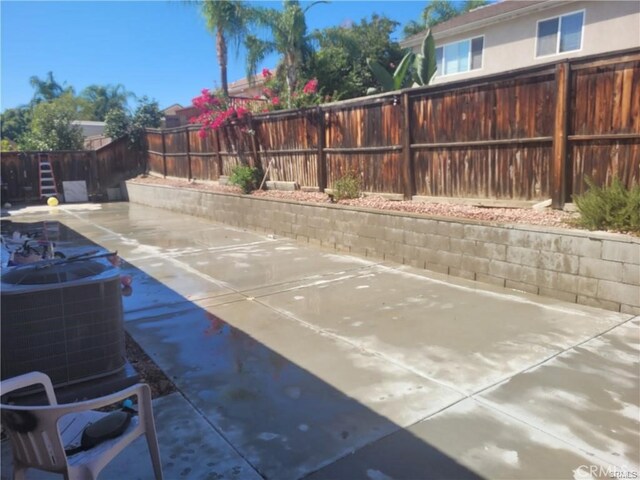 437 Winthrop Dr, Hemet, CA 92544 - photo 14