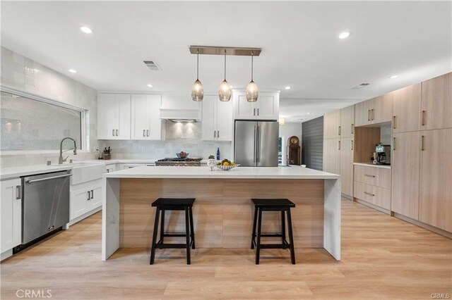 7600 Earldom Ave, Playa Del Rey, CA 90293 - photo 1