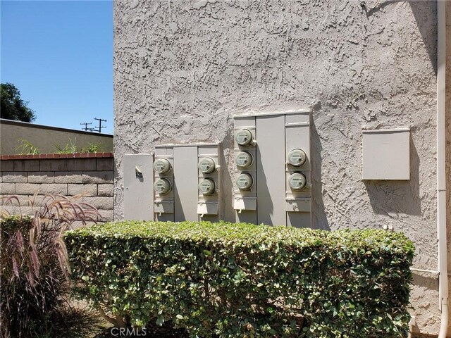 700 W La Veta Ave Unit F2, Orange, CA 92868 - photo 12