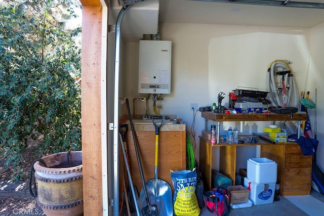 1613 Lassen Way, Pine Mountain Club, CA 93222 - utility room featuring tankless water heater