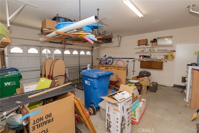 2207 Rockrose St, Palmdale, CA 93551 - view of garage