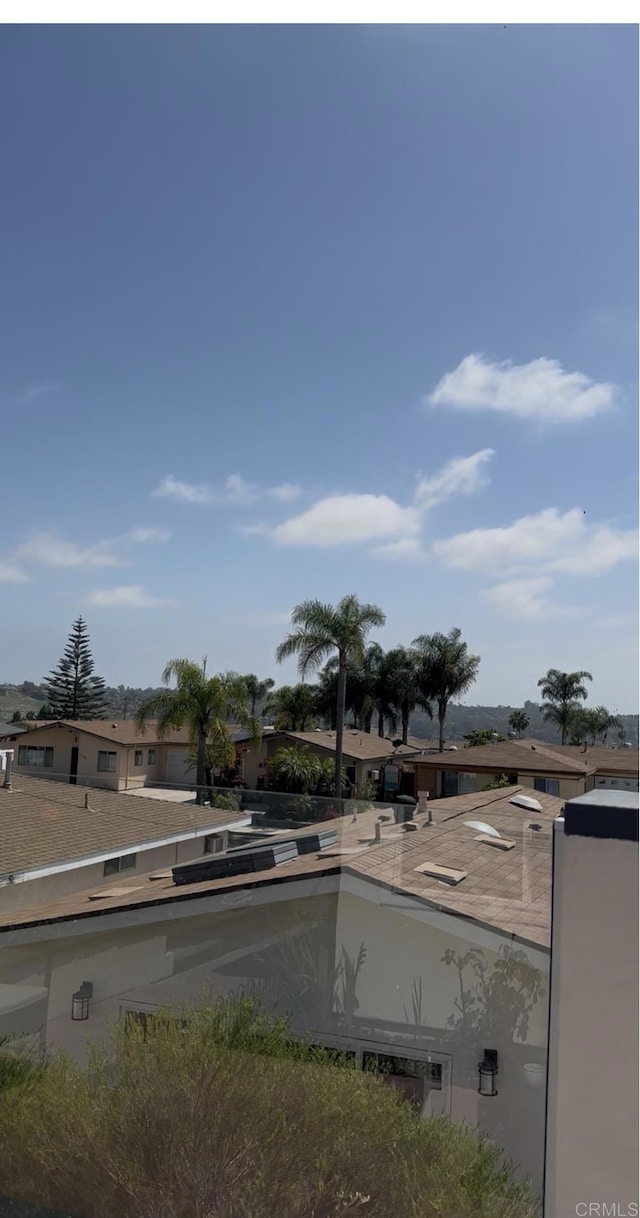 3732 Mira Pacific Dr, Oceanside, CA 92056 - exterior space with a balcony