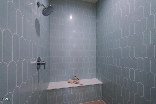 820 Mission St Unit 208, South Pasadena, CA 91030 - full bath featuring tiled shower