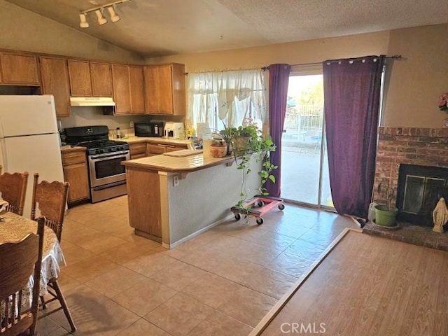 11357 Low Chaparral Dr, Victorville, CA 92392 - photo 16