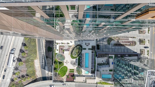 889 Francisco St Unit 802, Los Angeles, CA 90017 - drone / aerial view