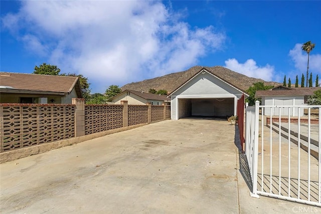 12887 Mount Vernon Ave, Grand Terrace, CA 92313 - detached garage featuring a mountain view