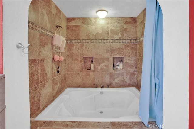 7165 Lyons Ave, Hesperia, CA 92345 - bathroom featuring a tub with jets