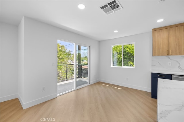 542 N Keystone St, Burbank, CA 91506 - unfurnished living room with light wood-style floors and recessed lighting