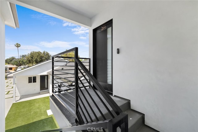 542 N Keystone St, Burbank, CA 91506 - view of stairway