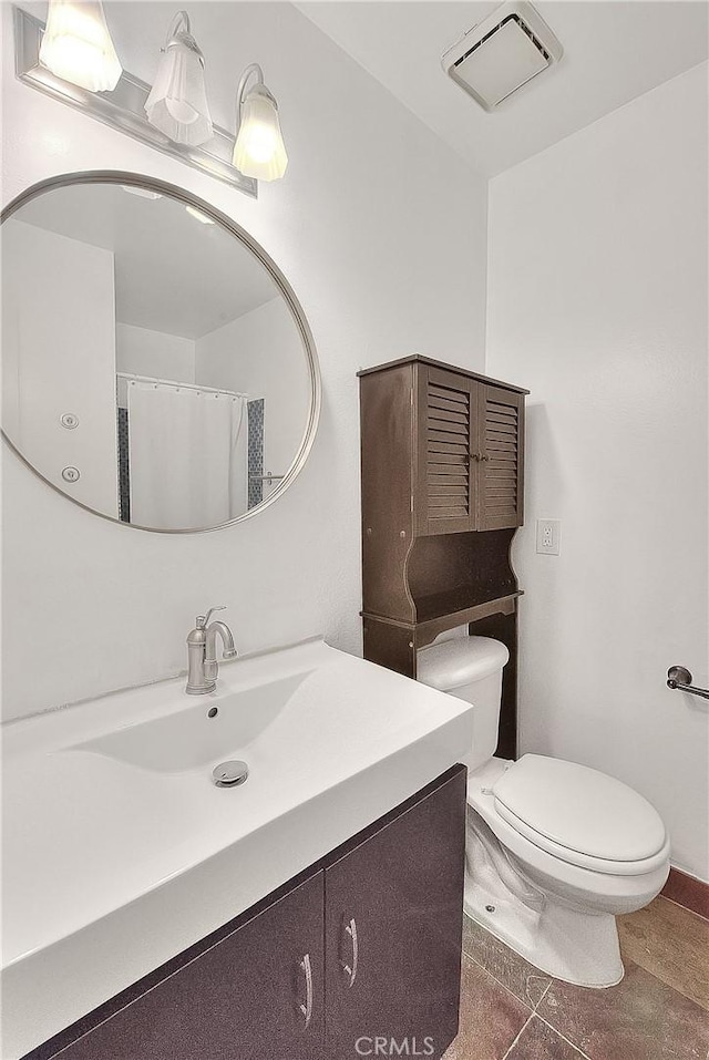 11154 Huston St Unit 7, North Hollywood, CA 91601 - full bathroom with vanity and tile patterned floors