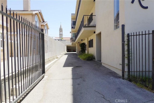 1754 N Kenmore Ave Unit 201, Los Angeles, CA 90027 - view of home's exterior featuring stucco siding