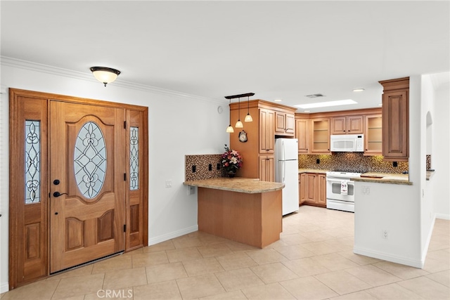 456 Avenida Seville Unit C, Laguna Woods, CA 92637 - foyer with light tile patterned floors and ornamental molding