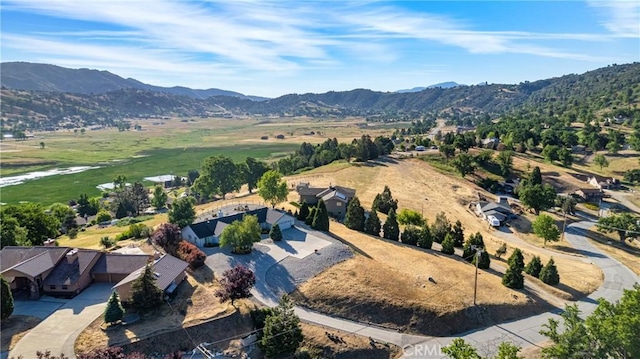 23220 Lakeview Dr, Tehachapi, CA 93561 - aerial view of property and surrounding area with mountains