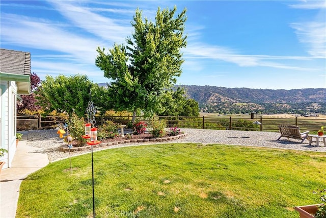 23220 Lakeview Dr, Tehachapi, CA 93561 - view of yard with a mountain view