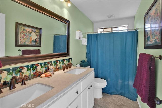 15037 Wildflower Ln, Helendale, CA 92342 - bathroom featuring curtained shower and double vanity