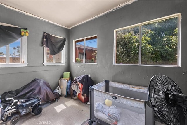 1636 W 70th St, Los Angeles, CA 90047 - sunroom featuring healthy amount of natural light