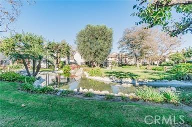 5081 Blackpool Rd, Westminster, CA 92683 - surrounding community featuring a lawn