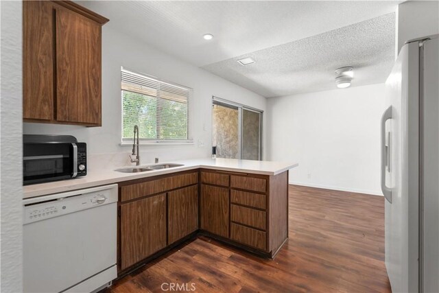 42935 15th St W Unit 10, Lancaster, CA 93534 - photo 8