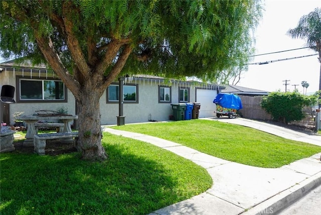 318 Lochmere Ave, La Puente, CA 91744 - view of grassy yard
