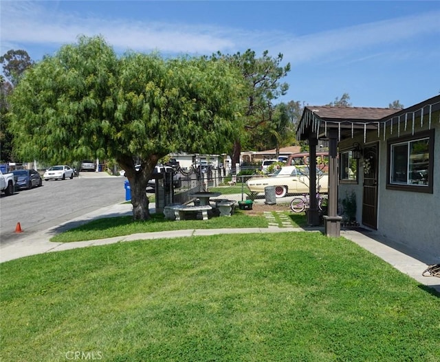 318 Lochmere Ave, La Puente, CA 91744 - view of yard